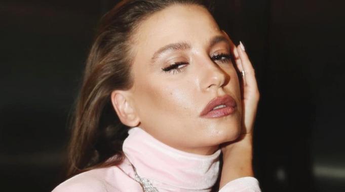 Serenay Sarıkaya Milano&#039;da