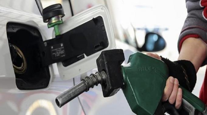 Sürücülere müjde! Akaryakıtta tabela değişiyor: Motorine indirim bekleniyor