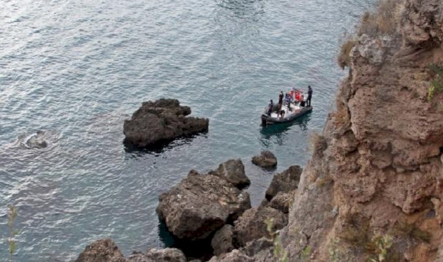 Antalya'da kayalıkta ölü bulunan genç kız elbiselerinden tespit edildi