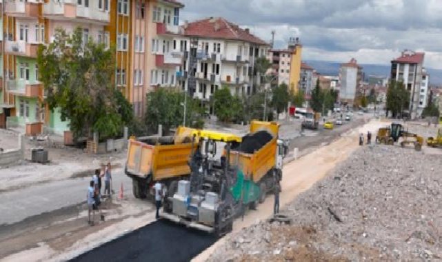 Büyükşehirden Tevfik Temelli Caddesi’nde asfalt çalışması