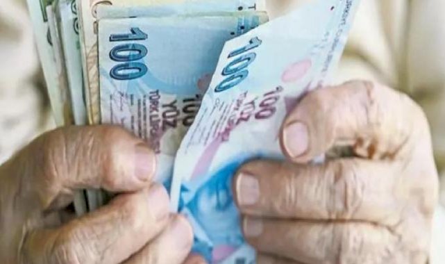 Emeklilere 5 bin liralık ikramiye TBMM komisyonunda