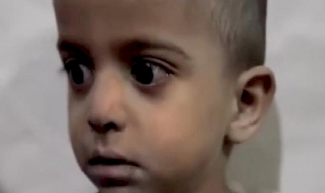 İsrail bombardımanında şoka giren Gazzeli Muhammed'in yüzü güldü