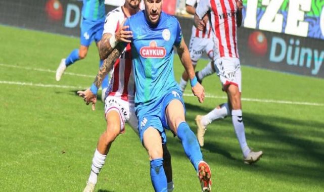 Rizespor 10 kişi kaldığı maçta Samsunspor'u tek golle geçti