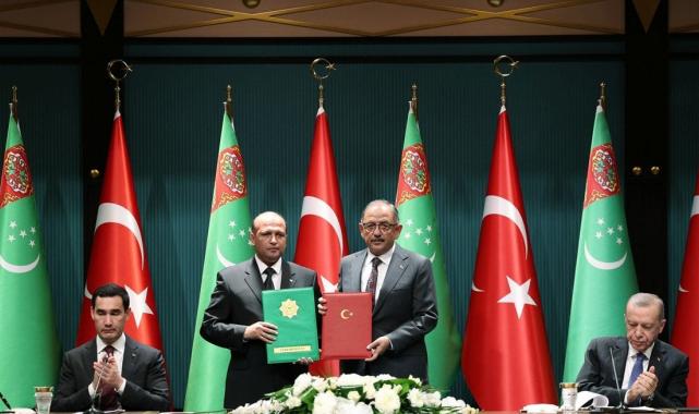 Türkiye ile Türkmenistan arasında 13 anlaşma imzalandı