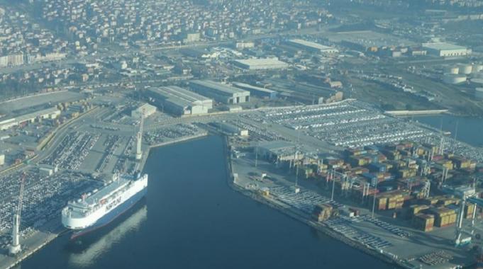 Türkiye'nin binek otomobil ihracatı 8 milyar doları geçti