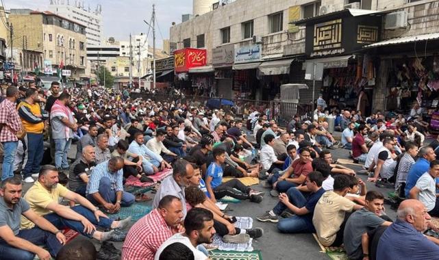 Ürdünlüler, Gazze'ye destek gösterisi düzenledi