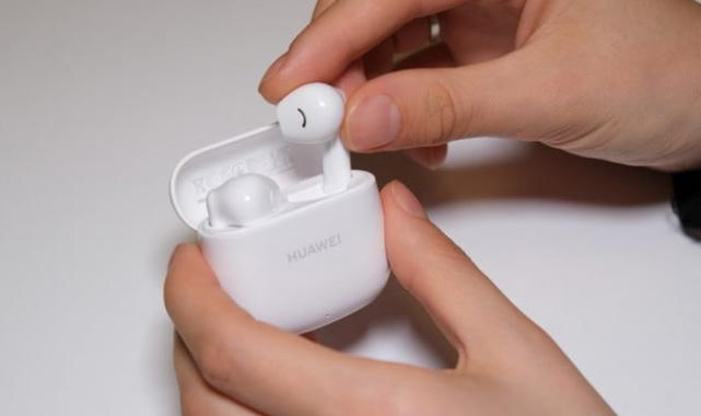 Uygun fiyat, yüksek performans: 1000 TL bandının en iddialısı HUAWEI FreeBuds SE 2’yi inceledik!