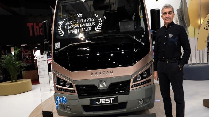 Yüzde 100 elektrikli araç üretildi