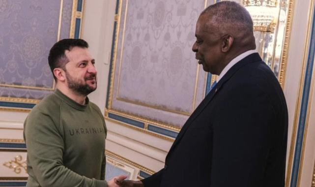ABD Savunma Bakanı Austin'den Ukrayna'ya sürpriz ziyaret