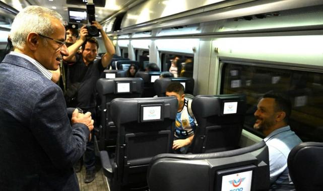 Abdulkadir Uraloğlu'ndan YHT açıklaması: Taşıdığımız yolcu sayısı 79,5 milyonu geçti