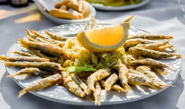 Balığın yanında sakın roka yemeyin! Yiyenler "Geçmiş olsun" kötü haber kapıda...