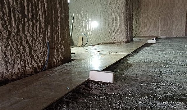 Başkan Büyükkılıç, yapımı devam eden kayadan oyma müzeyi inceledi