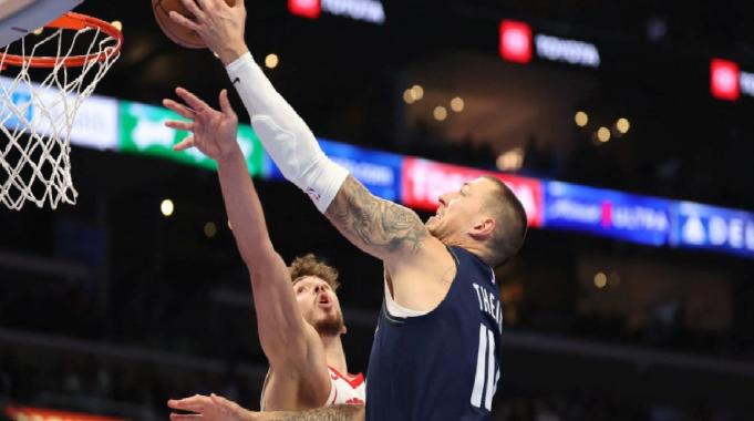 Clippers, Rockets'ın 6 maçlık galibiyet serisini bitirdi