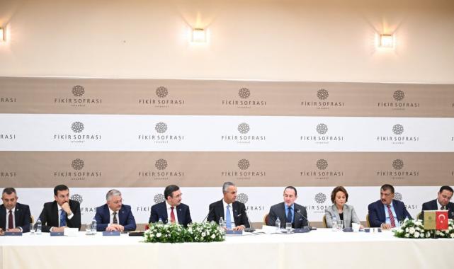 Cumhurbaşkanı Yardımcısı Yılmaz'dan enflasyon açıklaması: Tek haneli rakamlara indirmek istiyoruz