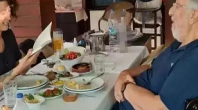 Duygu Nebioğlu babası Metin Akpınar'ın doğum gününü kutladı