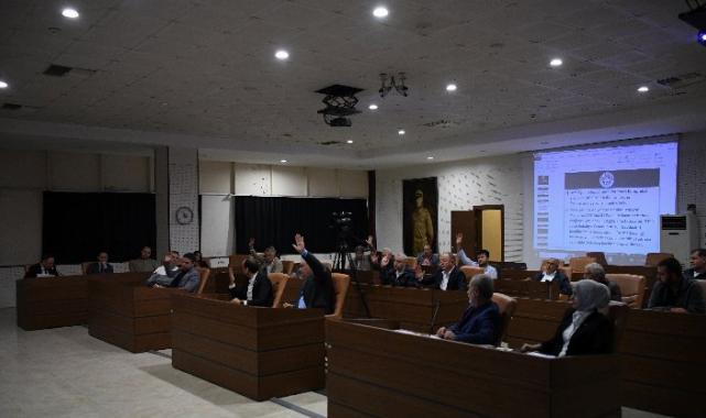 Edirne Keşan'da gergin meclis!