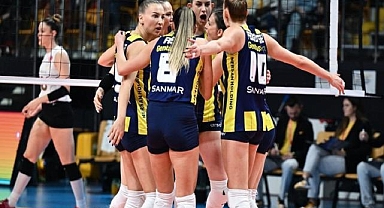 Filede Fenerbahçe, Vakıfbank'ı yendi