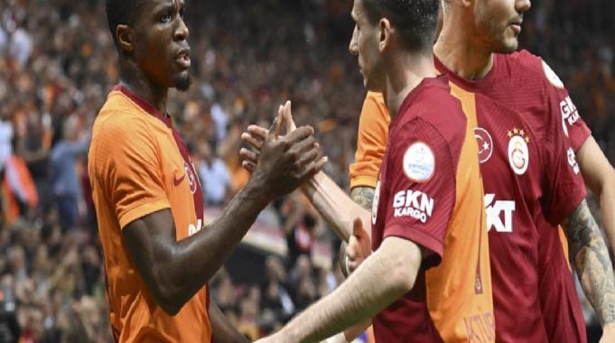 Galatasaray&#039;ı milli ara sonrası yoğun maç trafiği bekliyor