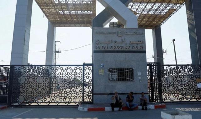 Gazze'den Mısır'a geçen 87 Türk ve KKTC vatandaşı Türkiye'ye getirilecek