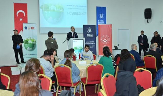 ‘Gelecek, yüzyılı konuşuyor’ konulu çalıştayda çocuklar söz aldı