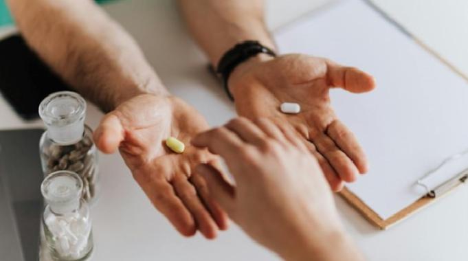 Gereksiz antibiyotik kullanımı sağlığı olumsuz etkiliyor