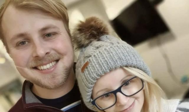 İngiltere'de görenleri şaşırtan kadın: 12 yaşında gibi duruyor