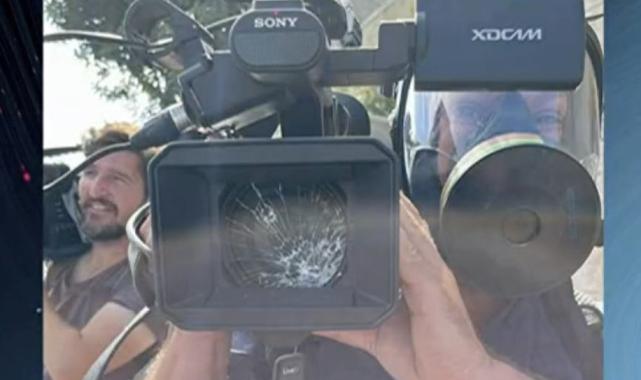 İsrail polisleri Kudüs'te bulunan TRT Haber ekibine saldırdı