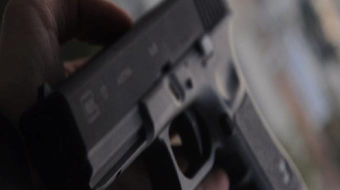 İsrail&#039;de silah ruhsatı başvuruları rekor kırıyor