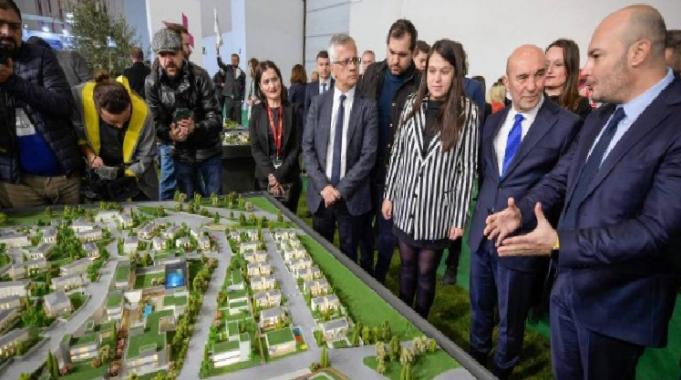 Kentsel Dönüşüm Fuarı'na yoğun ilgi
