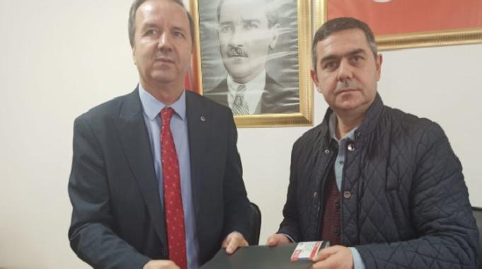 Keşan'da AK Parti'den ilk aday adayı Ferhat Gülver oldu