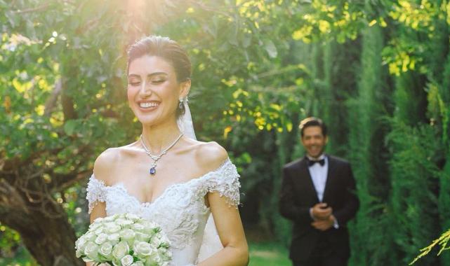 Mert Fırat'ın biricik eşi İdil Fırat'tan cesur pozlar! Esmer güzelliğiyle süzüldü...