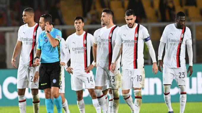 Milan, Lecce deplasmanından 1 puanla dönüyor!