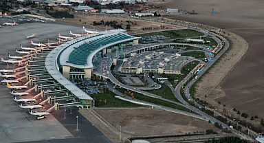 Ring aracı hata yaptı.Yolcular Batman yerine Amsterdam uçağına bindi