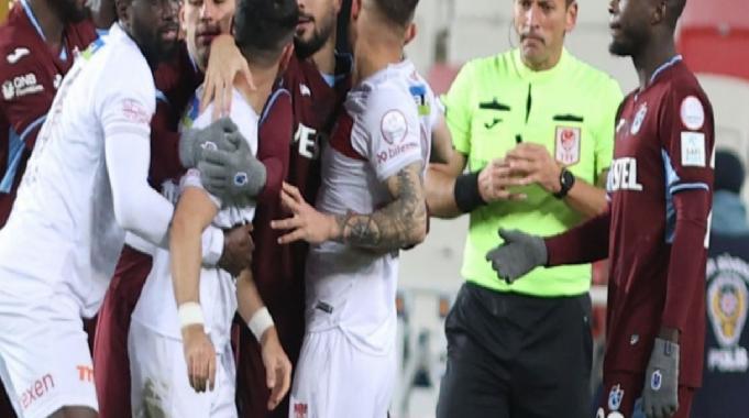 Sivasspor&#039;dan Trabzonspor maçı hakemine tepki