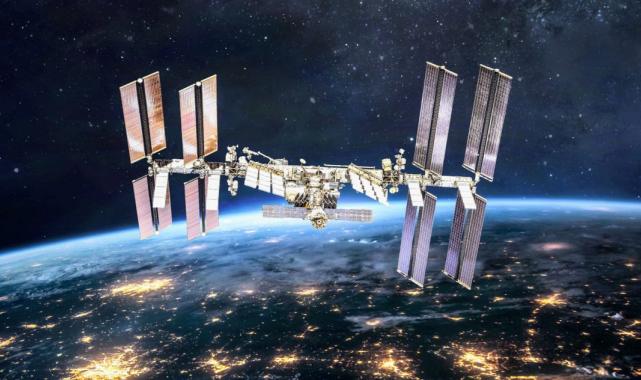 Şu ana kadar 145 milyar dolar harcandı: 25 yıllık uzay istasyonuna gerçekten gerek var mıydı?