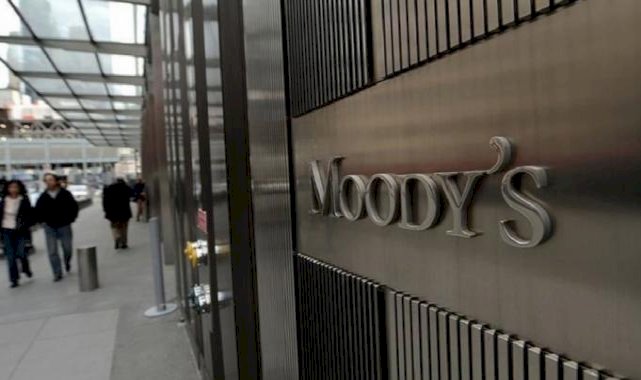 ABD'nin kredi görünümü negatife çevrildi