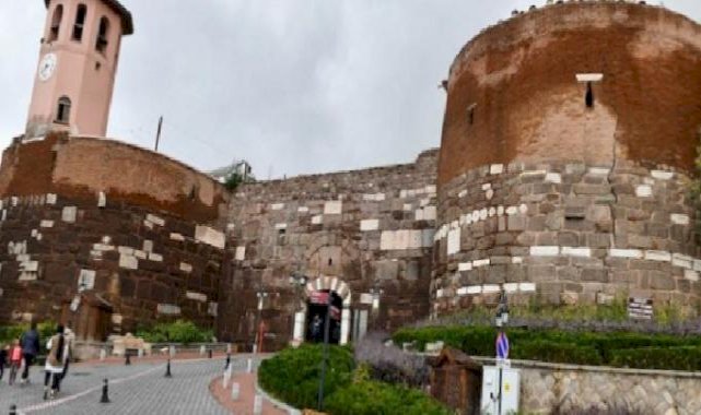 Ankara Kalesi'nde kapsamlı onarım