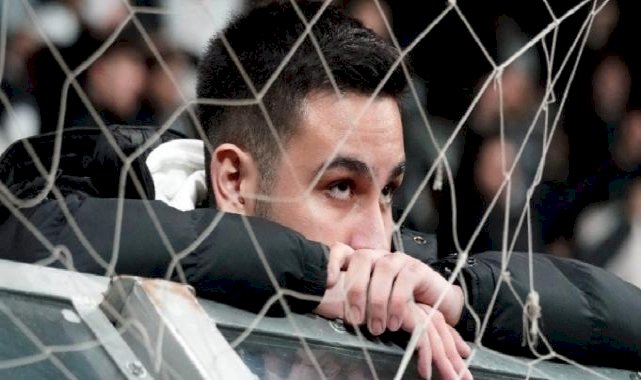 Beşiktaş taraftarından tepki! Formayı çıkarın, çıplak oynayın