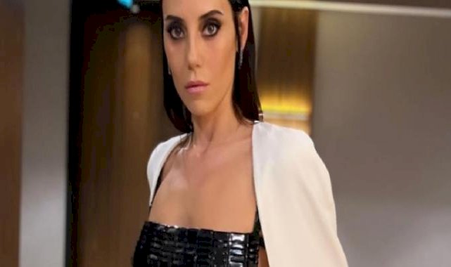 Cansu Dere galaya süper minisiyle damga vurdu