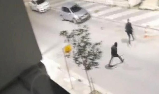 İstanbul'da palalı saldırgan korku saçtı: Gözaltına alındı