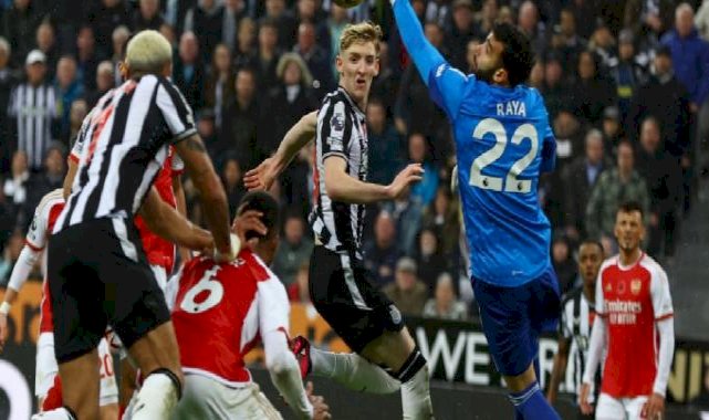Newcastle United, Arsenal'i tek golle yendi