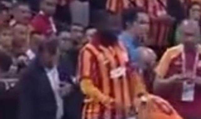 Tanguy Ndombele, Okan Buruk'la hamburger yüzünden tartıştı