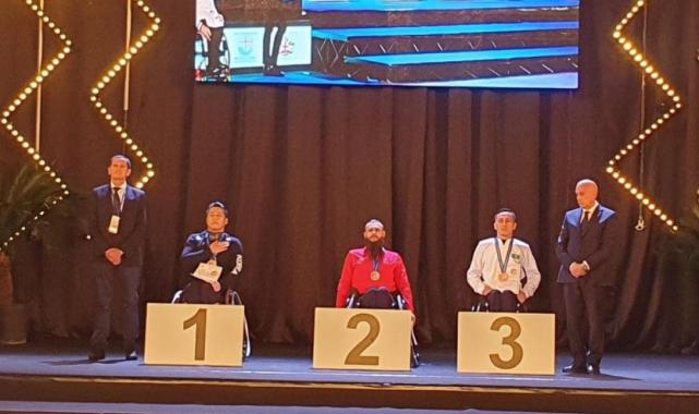 Tekerlekli Sandalye Para Dans'ta Barış Bayraktar'dan 2 dünya ikinciliği