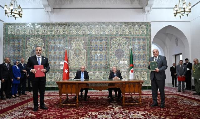 Türkiye ile Cezayir arasındaki ticari ilişkiler gelişiyor! LNG anlaşması uzatıldı
