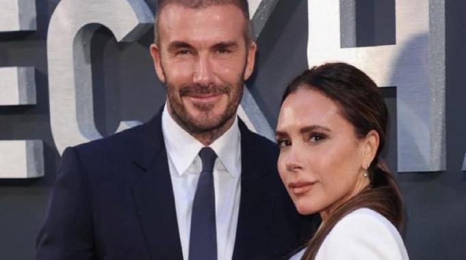 Victoria Beckham&#039;ın montu şaşkınlık yarattı: Üzerinden çıkarmıyor