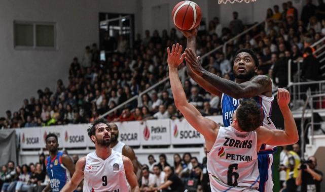 Anadolu Efes, Aliağa Petkimspor'u uzatmada yıktı!
