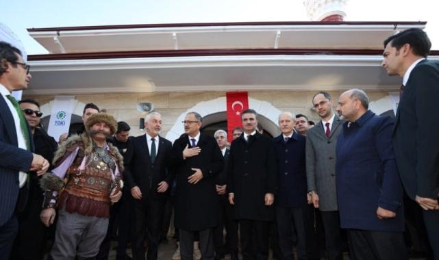 Bakan Özhaseki: Biz teröristlerle savaşırken, TBMM'de sözcülüklerini yapanlar var