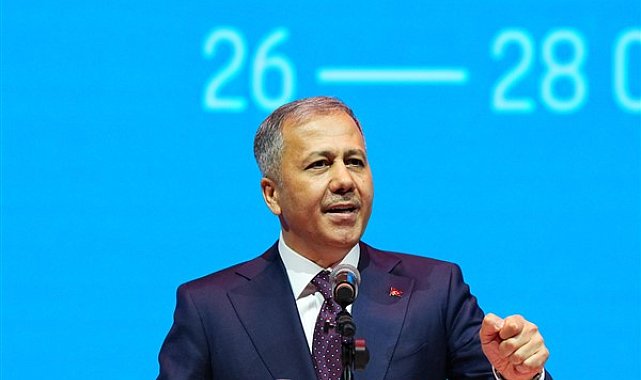 Bakan Yerlikaya, “Türkiye Gönüllüleri Buluşması” programına katıldı