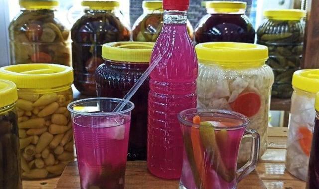 Bir bardağı bile her derde deva oluyor! Hem kendi hem suyu şifa dağıtıyor...