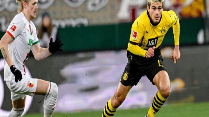 Borussia Dortmund, Augsburg deplasmanında takıldı